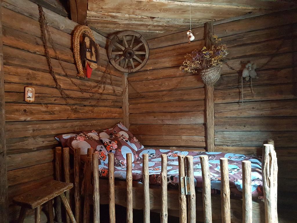 Oreiviu Uzuoveja Kaimynai Extérieur photo