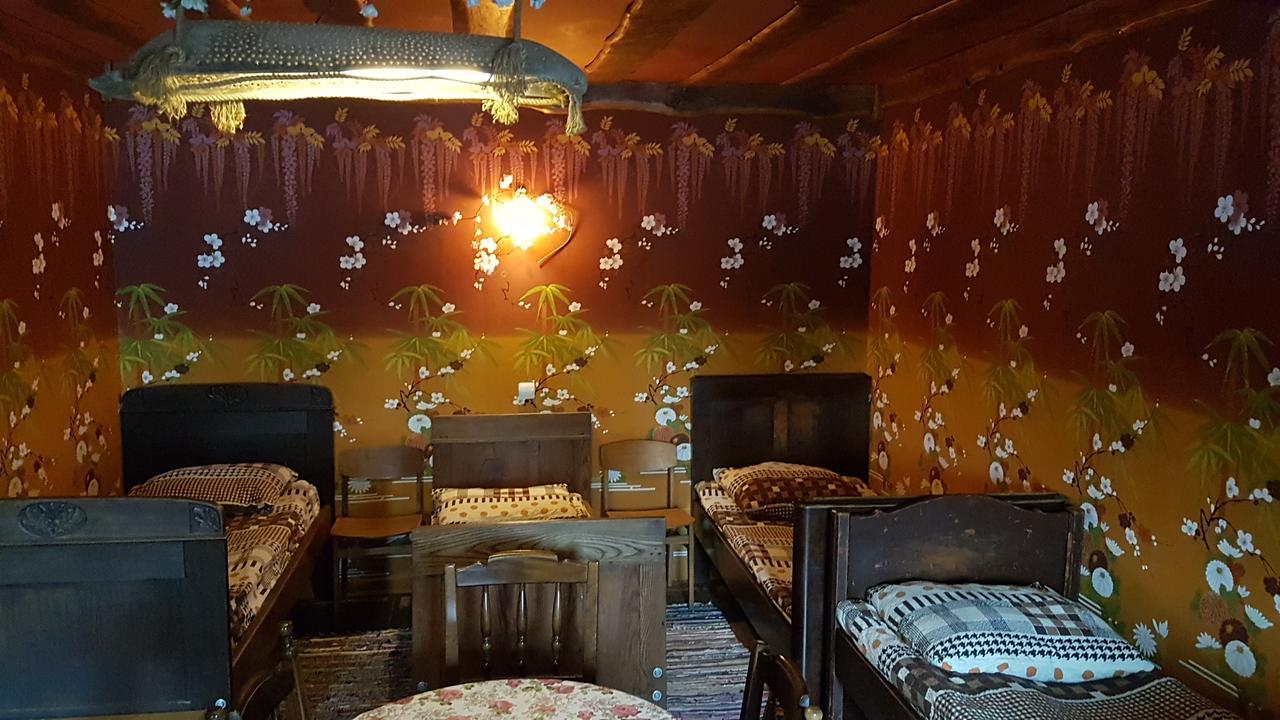 Oreiviu Uzuoveja Kaimynai Extérieur photo